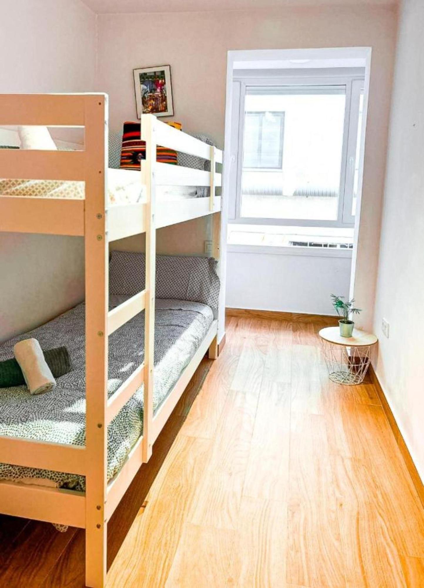 Edomus Feria Y Flamenco Apartman Sevilla Kültér fotó